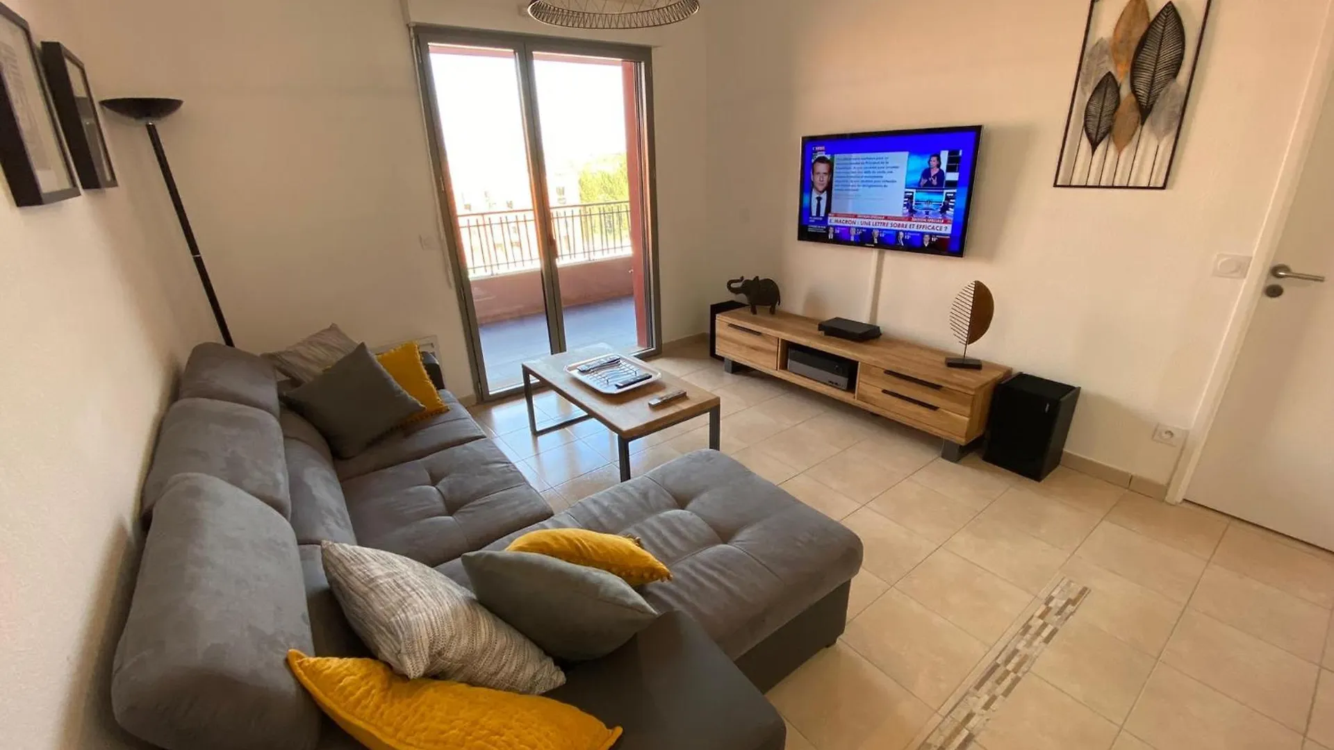 Apartment Appartement Aix En Provence - La Duranne Piscine Parking Prive Dernier Etage Aix-en-Provence France